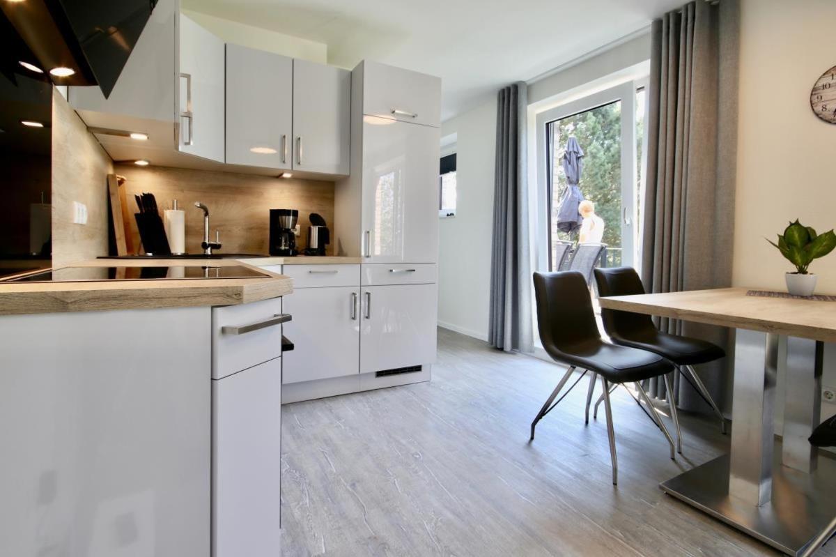 Kapitaenshaus 5 Appartement Kellenhusen Buitenkant foto